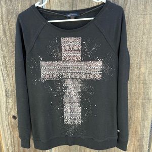 Rock & Republic light knit sweater with cross